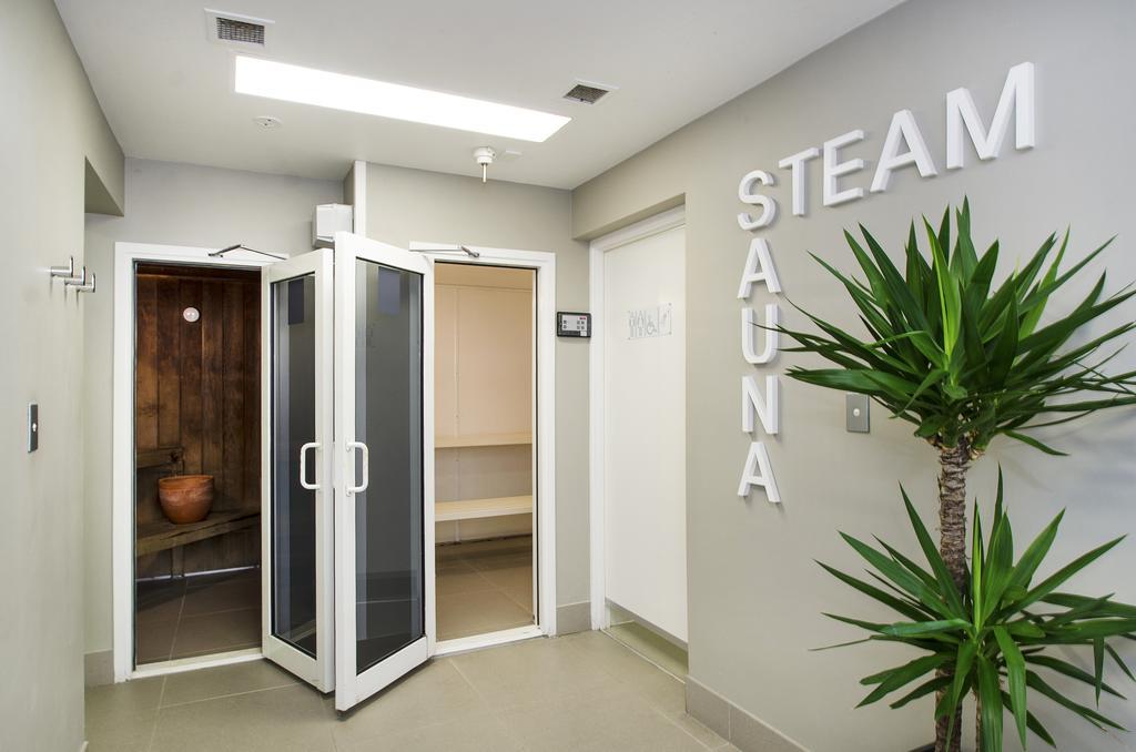 Chateau Royale Sunshine Coast 4* Maroochydore