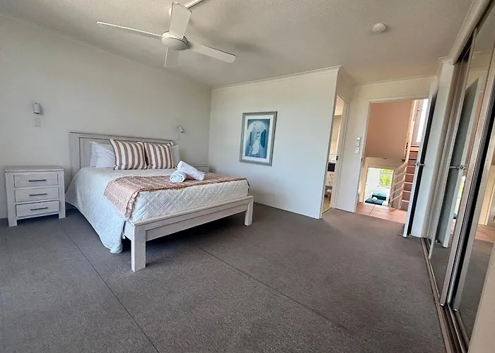 Chateau Royale Beach Resort Maroochydore Sunshine Coast