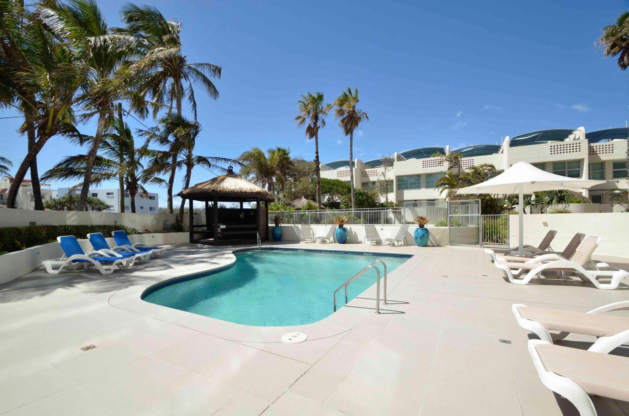 Aparthotel Chateau Royale Sunshine Coast 4*