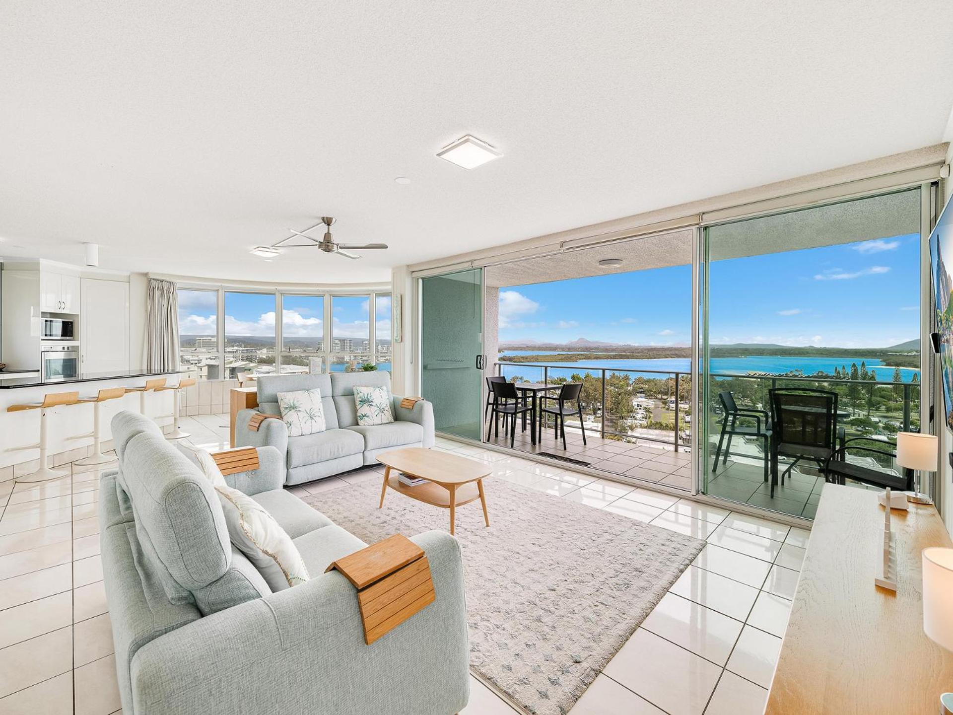 Chateau Royale Sunshine Coast Aparthotel Maroochydore