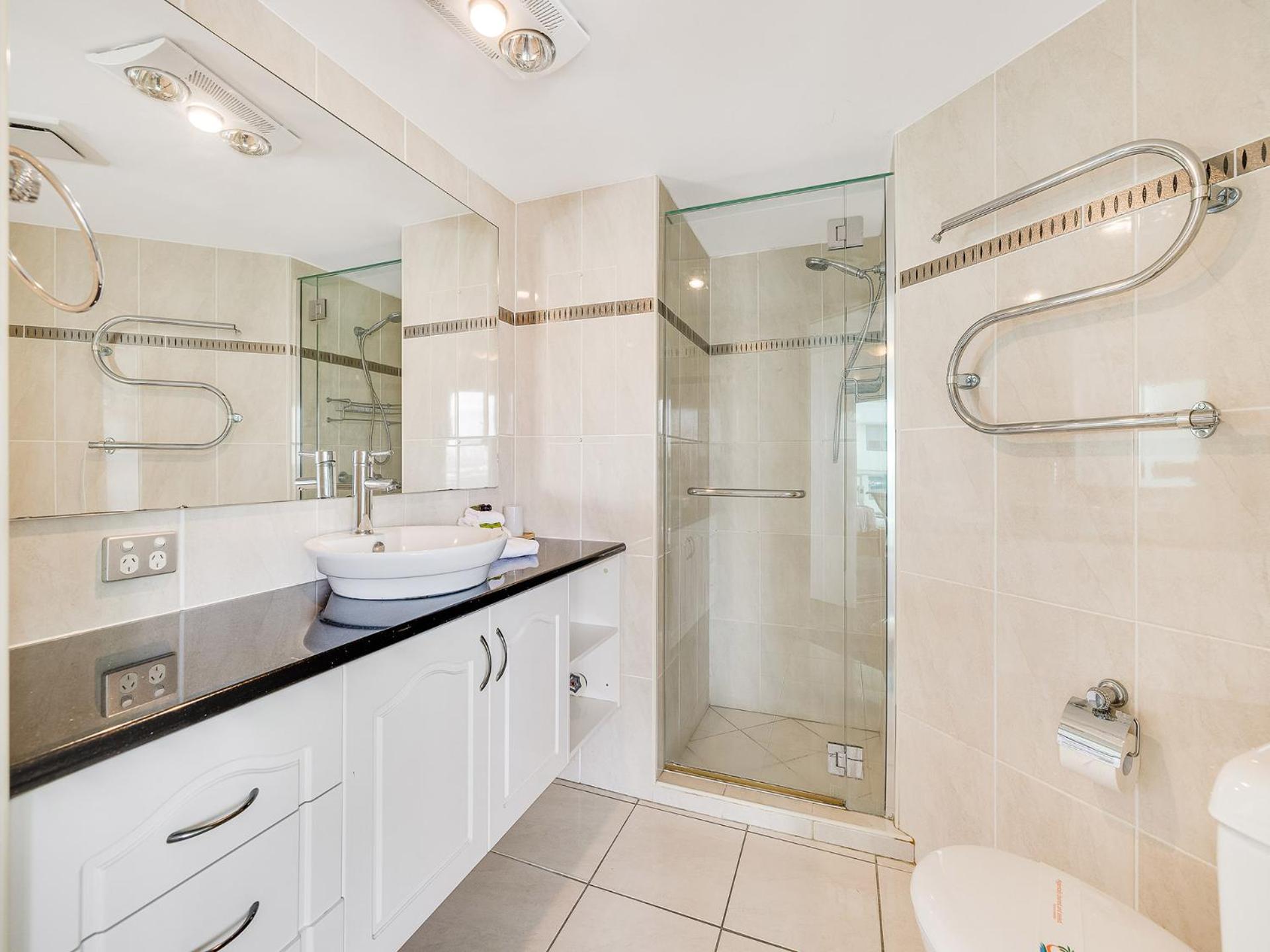 Chateau Royale Sunshine Coast 4*