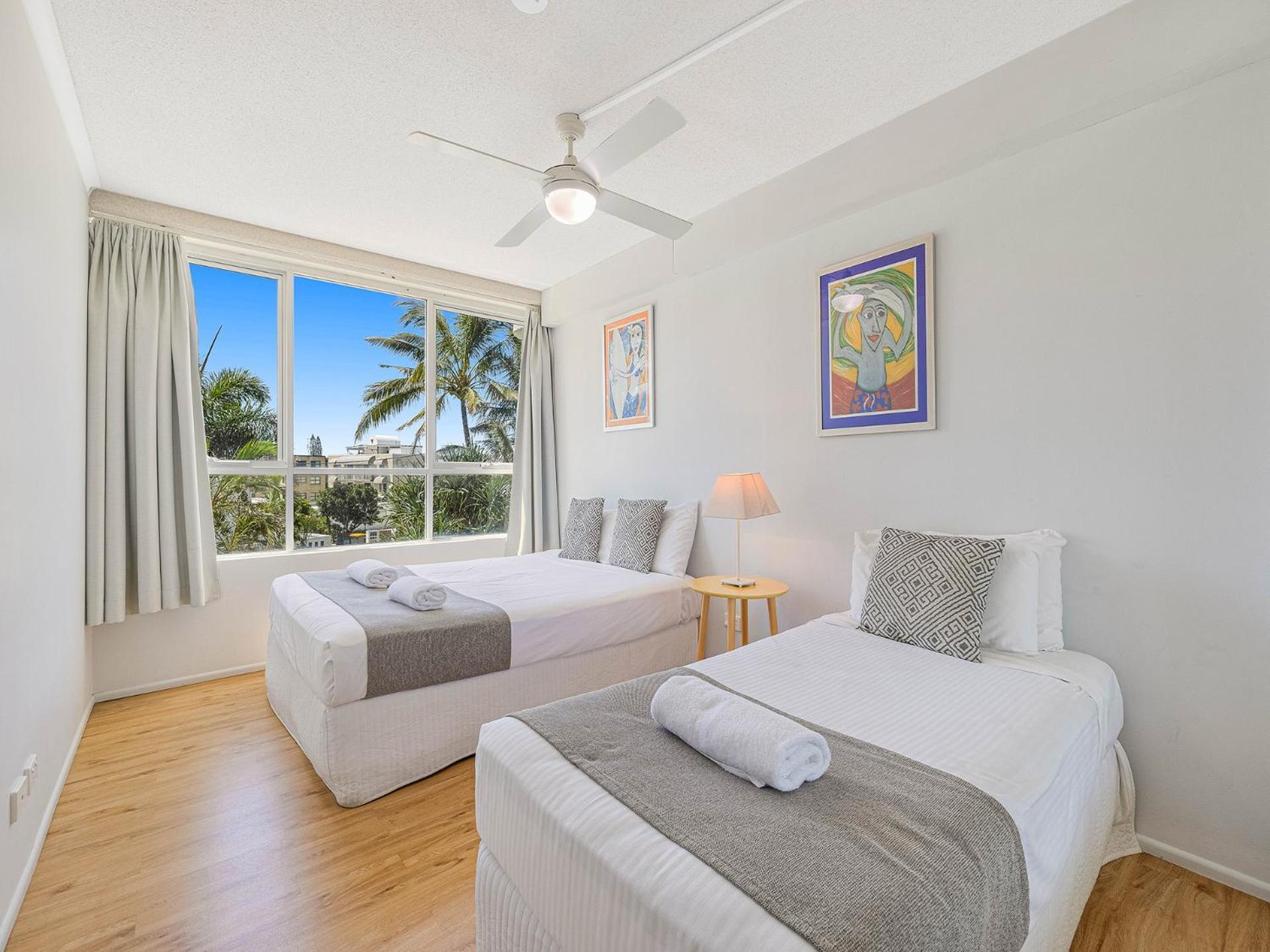 Chateau Royale Sunshine Coast Aparthotel Maroochydore